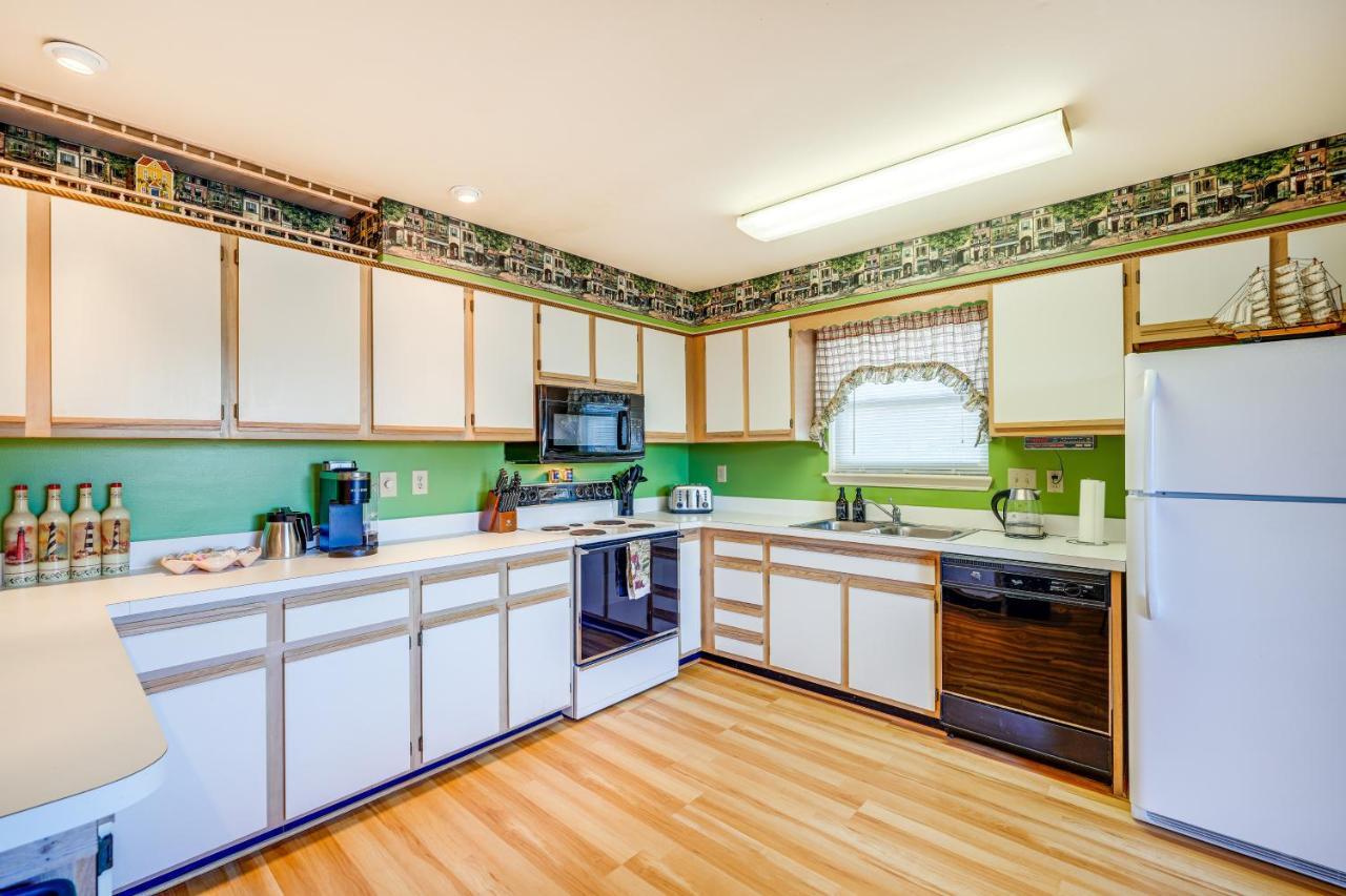 Kitty Hawk Vacation Rental 1 Mi To Beaches! Exterior photo